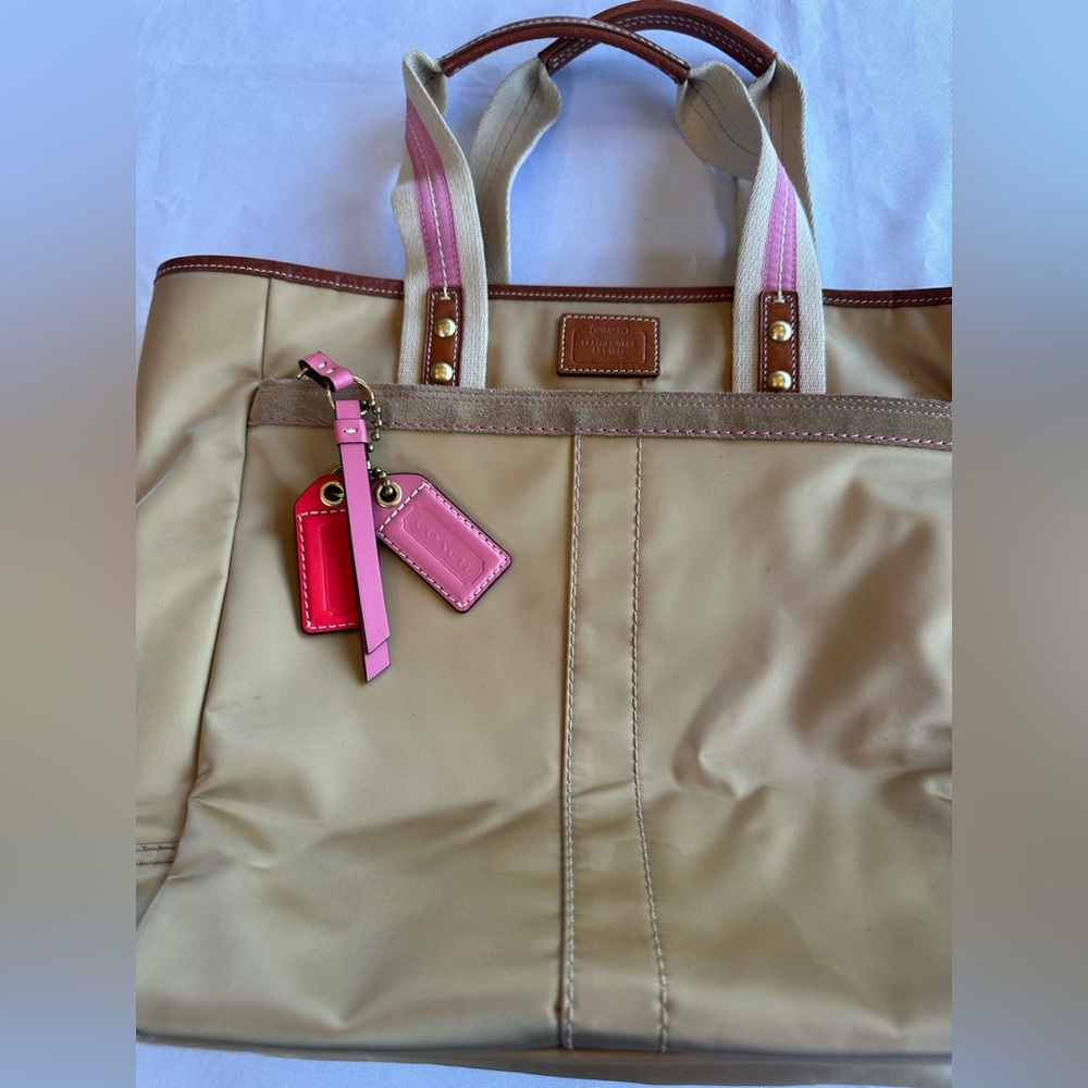 Coach Tan and Pink Tote Bag - Picture 2 of 15